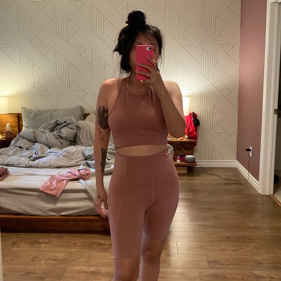 NWT Girlfriend Collective Rosebud Topanga Set - Picture 9 of 10